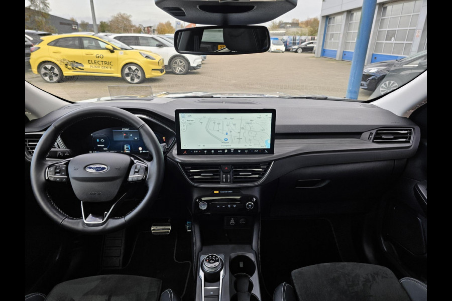 Ford Kuga 2.5 FHEV Active X 190pk | Driver Assistance Pack | Winterpack | Technology Pack | Panoramadak | Geen Stekker Nodig | All Season banden