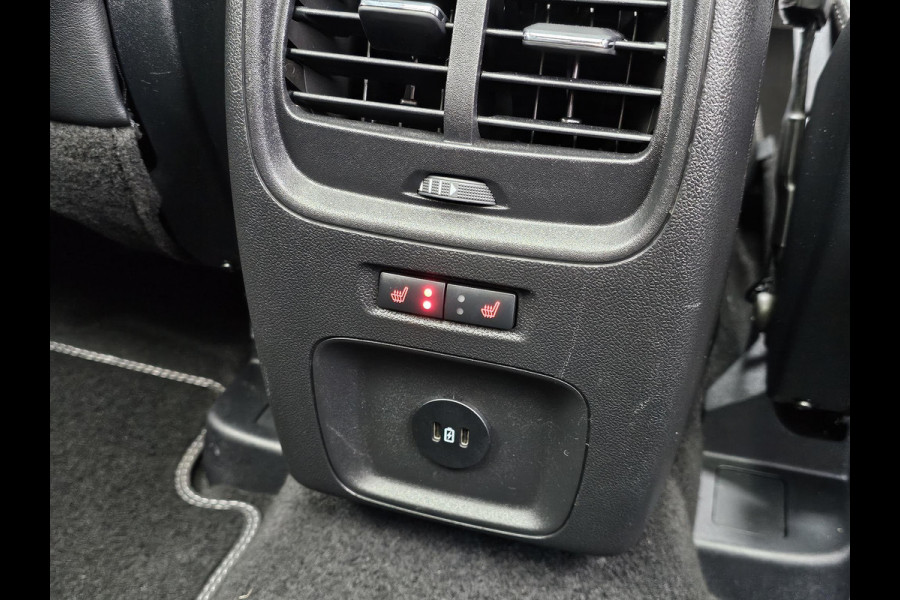 Ford Kuga 2.5 FHEV Active X 190pk | Driver Assistance Pack | Winterpack | Technology Pack | Panoramadak | Geen Stekker Nodig | All Season banden