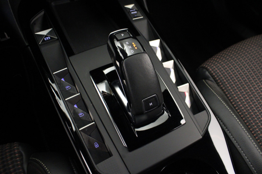 DS DS 3 Crossback 1.2 PureTech Performance Line+ |Stoelverwarming|ACC|Carplay|