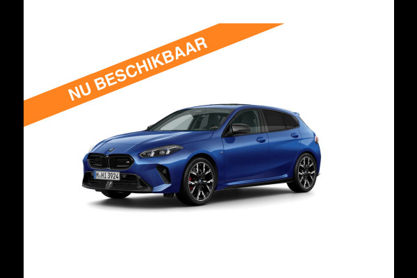 BMW 1-serie M135 xDrive - Pano - Memoryzetels - ACC - Stuurwiel Verwarmd - Head-up