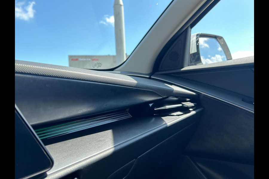 Kia Niro EV Edition Advanced 64.8 kWh | Prijs incl. vooraftrek 2000.- inruilpremie | Automaat | Stoel & Stuurverwarming | Navi | Camera | Cruise | Sensoren |