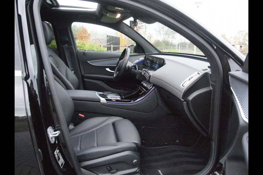 Mercedes-Benz EQC 400 4MATIC Business Solution 80 kWh | Schuifdak | Camera | Apple Carplay | Treeplanken | NL-Auto |