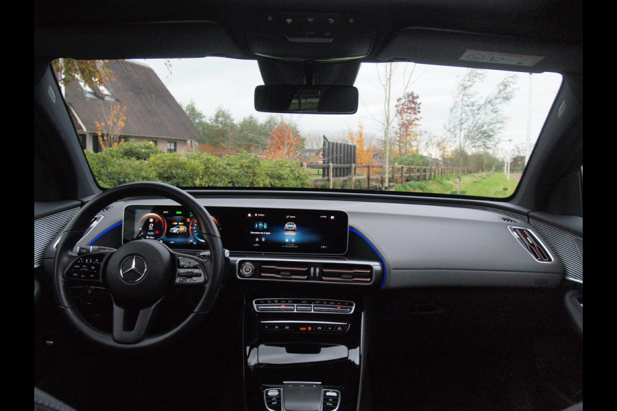Mercedes-Benz EQC 400 4MATIC Business Solution 80 kWh | Schuifdak | Camera | Apple Carplay | Treeplanken | NL-Auto |