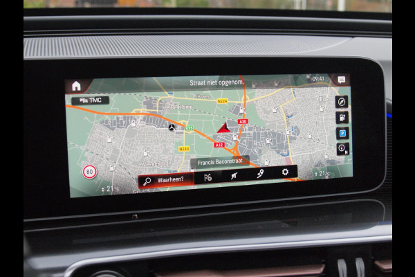 Mercedes-Benz EQC 400 4MATIC Business Solution 80 kWh | Schuifdak | Camera | Apple Carplay | Treeplanken | NL-Auto |
