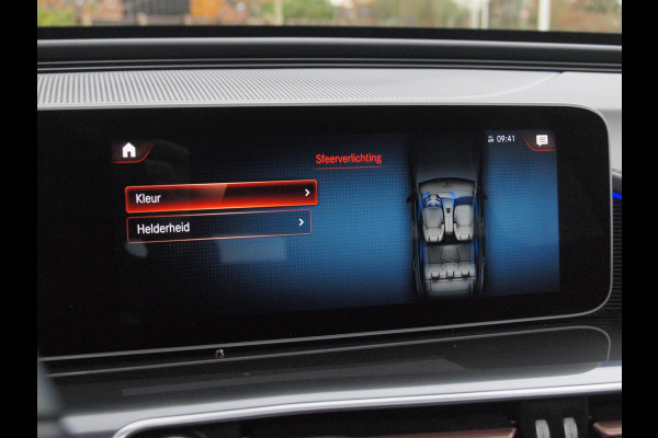Mercedes-Benz EQC 400 4MATIC Business Solution 80 kWh | Schuifdak | Camera | Apple Carplay | Treeplanken | NL-Auto |
