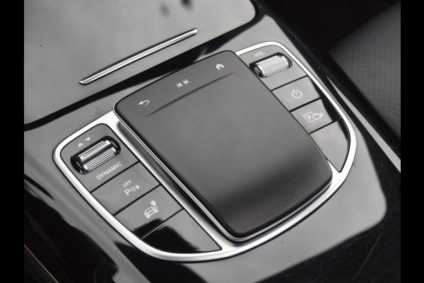 Mercedes-Benz EQC 400 4MATIC Business Solution 80 kWh | Schuifdak | Camera | Apple Carplay | Treeplanken | NL-Auto |