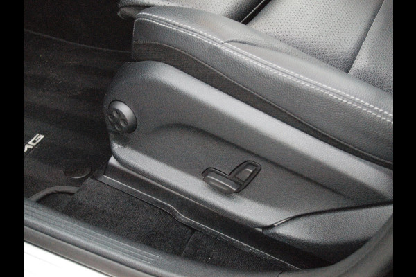 Mercedes-Benz EQC 400 4MATIC Business Solution 80 kWh | Schuifdak | Camera | Apple Carplay | Treeplanken | NL-Auto |