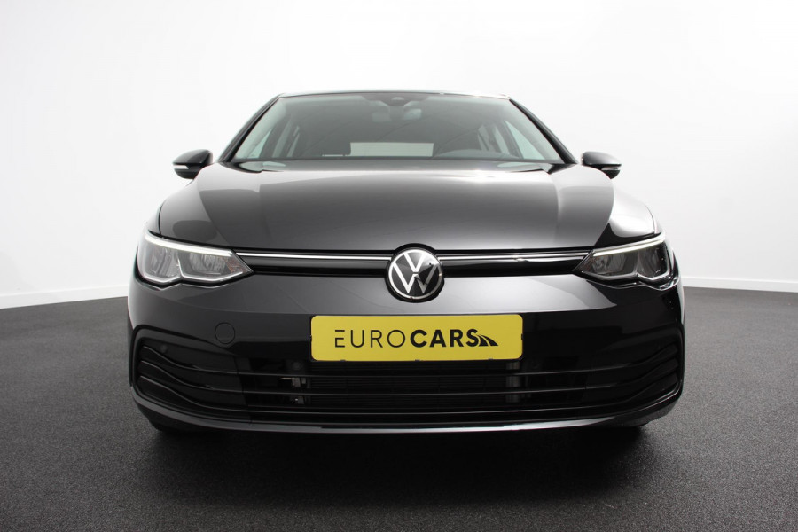 Volkswagen Golf 1.5 eTSI DSG Active | Navigatie | Apple Carplay/Android Auto | Virtual Cockpit | Climate Control | Led | Dab | Camera | Adaptive Cruise Control | Extra Getint glas