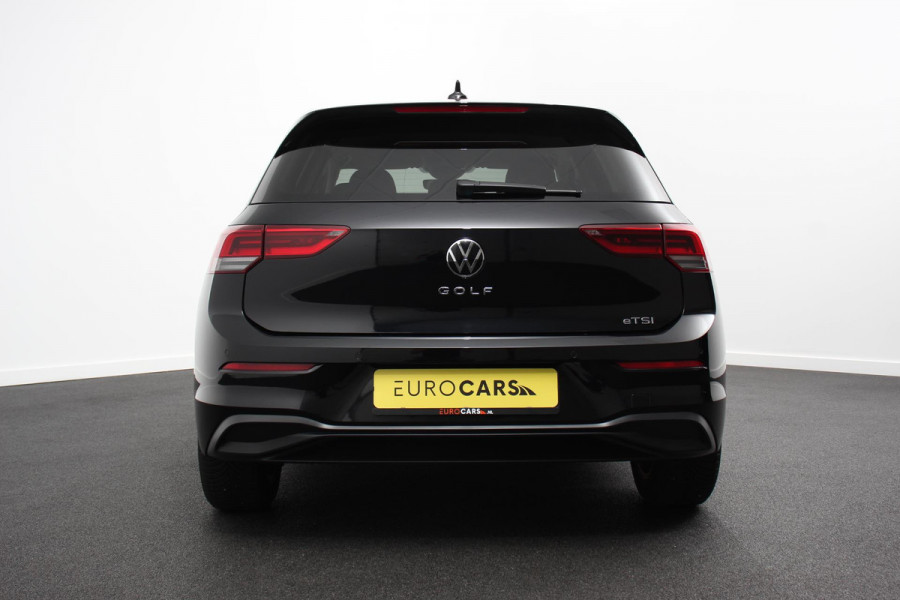 Volkswagen Golf 1.5 eTSI DSG Active | Navigatie | Apple Carplay/Android Auto | Virtual Cockpit | Climate Control | Led | Dab | Camera | Adaptive Cruise Control | Extra Getint glas