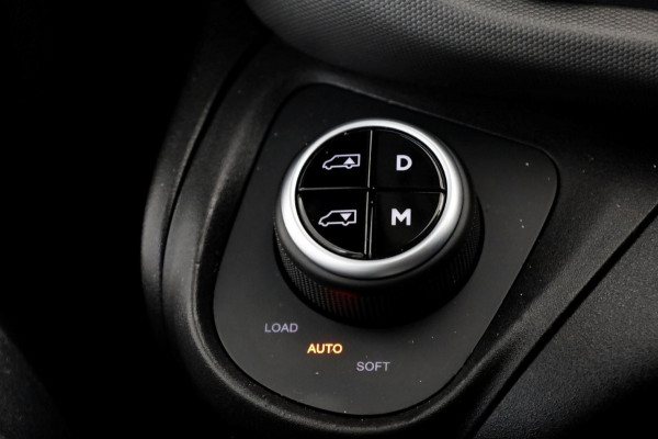 Iveco Daily 35S18 3.0 180pk L4H2 Maxi HiMatic Automaat ACC/LED/Camera/Air-Pro Luchtvering 02-2023