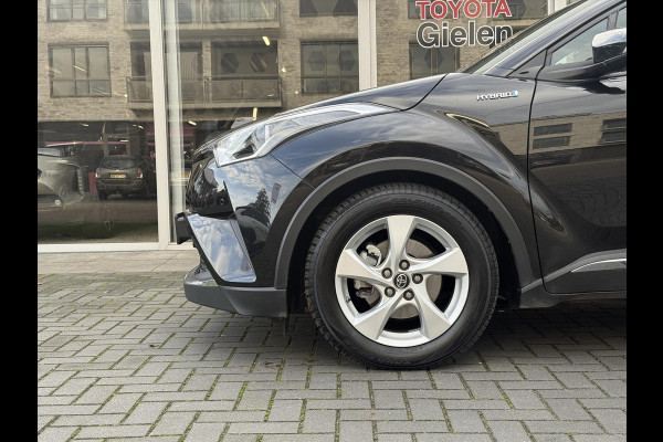 Toyota C-HR 1.8 Hybrid Dynamic | Navigatie, Dodehoekherkenning, Parkeersensoren, Stoelverwarming, Chroom pakket!