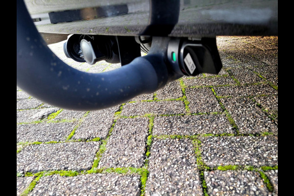 BMW 2 Serie Gran Coupé 218i Luxury Line - Business Edition Plus