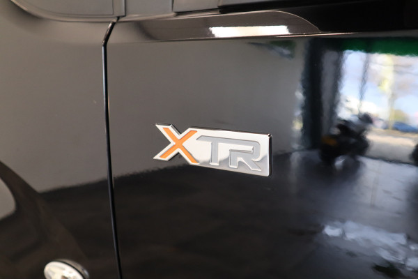 Citroën Berlingo 1.2 PureTech Shine XTR Panoramadak CruiseControl Trekhaak