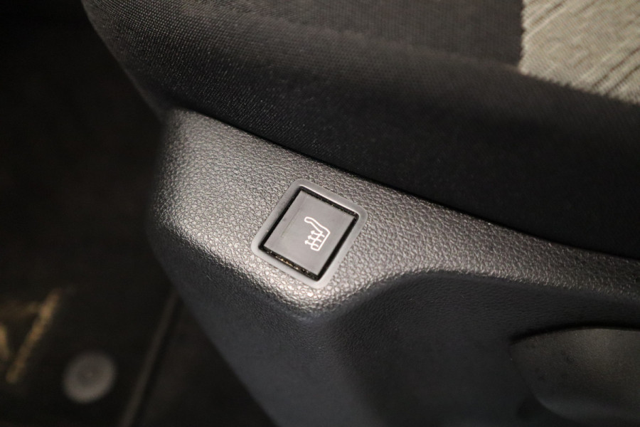 Citroën Berlingo 1.2 PureTech Shine XTR Panoramadak CruiseControl Trekhaak