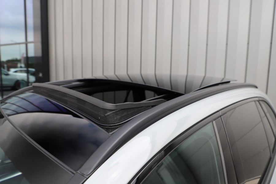 Mercedes-Benz GLC 300e AMG 4-Matic | 313PK | Pano | Sfeerverlichting | Distronic | Memory | Stuurwielverw. | Standkachel | Trekhaak | 2025.