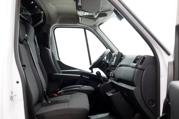 Renault Master T35 2.3 dCi 165pk L3H2 Dubbel Lucht Airco/Navi/Trekhaak 3500kg 01-2023