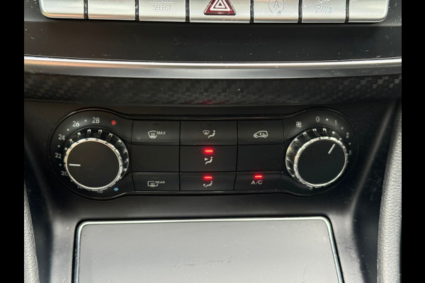 Mercedes-Benz A-Klasse 180 Business Solution AMG l Pano l Kleppenuitlaat l Cruise l Rijdt & Schakelt zeer goed l