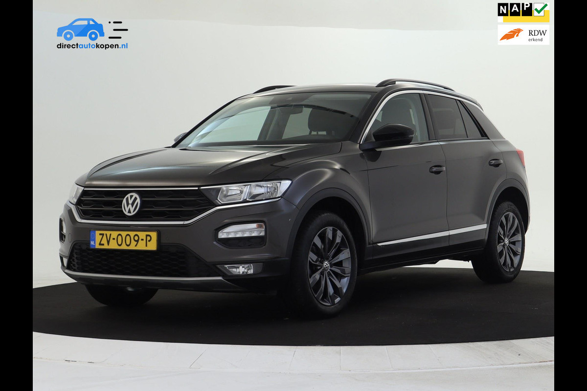 Volkswagen T-Roc 1.0 TSI Style CarPlay | El.kofferklep | Trekhaak | Navi