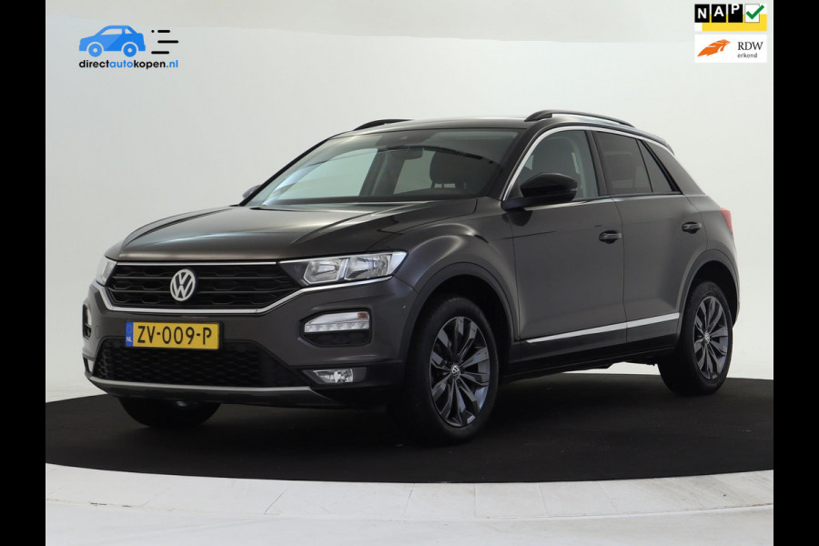 Volkswagen T-Roc 1.0 TSI Style CarPlay | El.kofferklep | Trekhaak | Navi