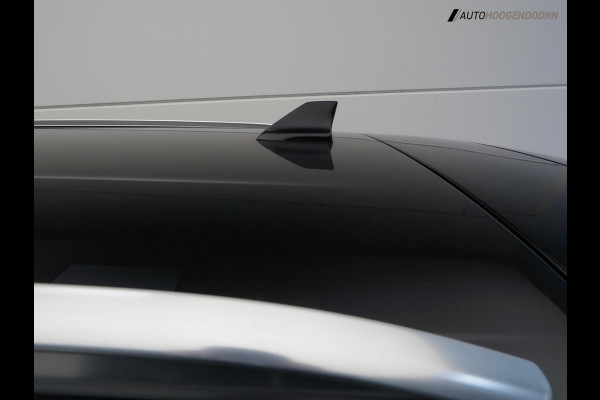 Ford FOCUS Wagon 1.0 EcoBoost Business Luxe (APPLE CARPLAY,LED,CLIMATE,CRUISE,CAMERA,PARKEERSENSOREN,LM-VELGEN,TOPCONDITIE)