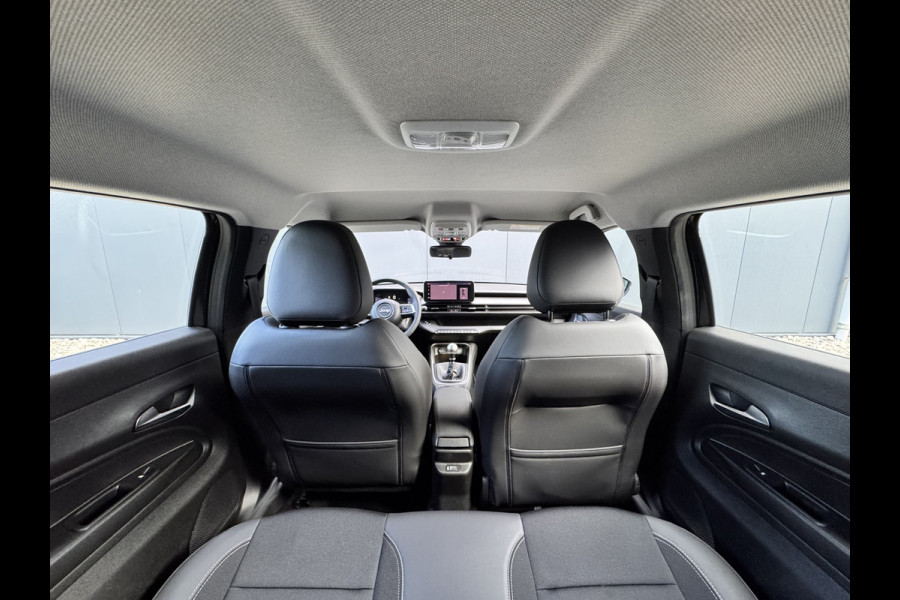 Jeep Avenger 1.2 Altitude | Winterpack | JBL Audio | Camera | Carplay/Android | Cruise control