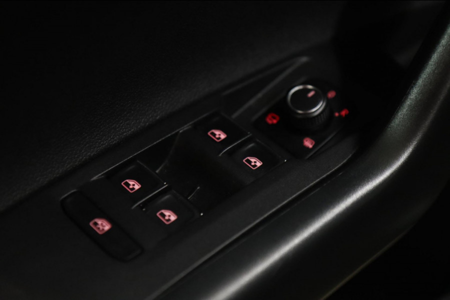 Volkswagen Polo 2.0 TSI GTI PANO/CARPLAY/KEYLESS/ACC/BEATS/SFEER/BLINDESPOT/VOL!