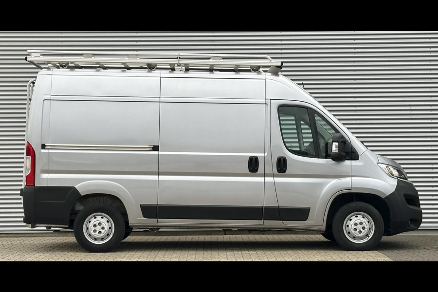 Citroën Jumper 35 2.2 BlueHDi 140 L2H2 Trekhaak|Navi|Cruise|Metla