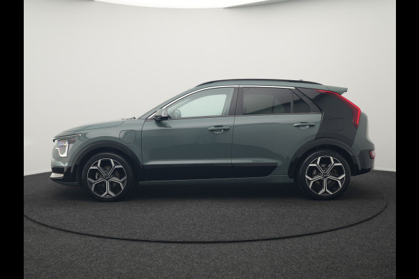 Kia Niro 1.6 GDi ExecutiveLine Plug In Hybrid 182pk Dealer O.H. PHEV | Schuif-/Kanteldak | Head Up | Adaptive Cruise | Camera | Lederen Sportstoelen Memory & Ventilatie | Harman & Kardon | Stoel & Stuur Verwarmd | Apple Carplay