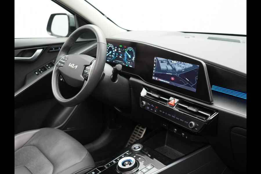 Kia Niro 1.6 GDi ExecutiveLine Plug In Hybrid 182pk Dealer O.H. PHEV | Schuif-/Kanteldak | Head Up | Adaptive Cruise | Camera | Lederen Sportstoelen Memory & Ventilatie | Harman & Kardon | Stoel & Stuur Verwarmd | Apple Carplay