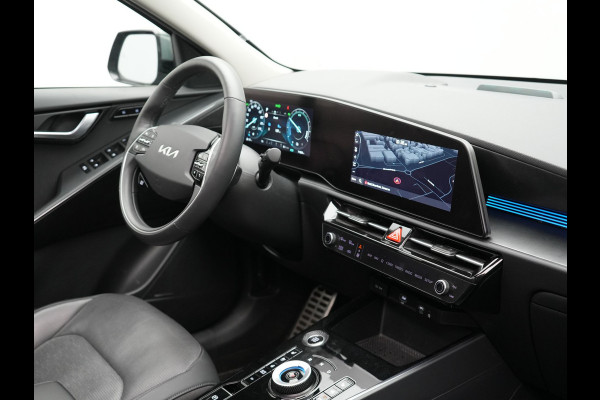 Kia Niro 1.6 GDi ExecutiveLine Plug In Hybrid 182pk Dealer O.H. PHEV | Schuif-/Kanteldak | Head Up | Adaptive Cruise | Camera | Lederen Sportstoelen Memory & Ventilatie | Harman & Kardon | Stoel & Stuur Verwarmd | Apple Carplay
