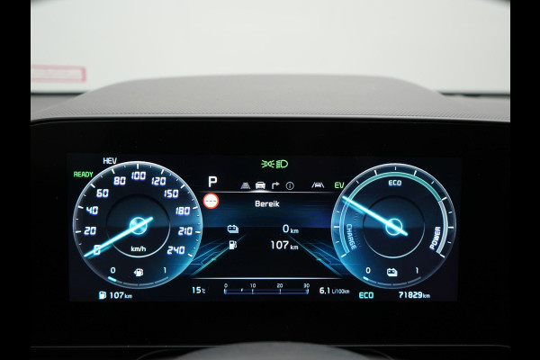 Kia Niro 1.6 GDi ExecutiveLine Plug In Hybrid 182pk Dealer O.H. PHEV | Schuif-/Kanteldak | Head Up | Adaptive Cruise | Camera | Lederen Sportstoelen Memory & Ventilatie | Harman & Kardon | Stoel & Stuur Verwarmd | Apple Carplay