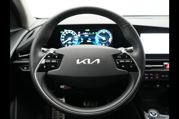 Kia Niro 1.6 GDi ExecutiveLine Plug In Hybrid 182pk Dealer O.H. PHEV | Schuif-/Kanteldak | Head Up | Adaptive Cruise | Camera | Lederen Sportstoelen Memory & Ventilatie | Harman & Kardon | Stoel & Stuur Verwarmd | Apple Carplay