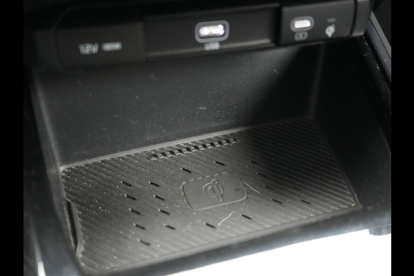 Kia Niro 1.6 GDi ExecutiveLine Plug In Hybrid 182pk Dealer O.H. PHEV | Schuif-/Kanteldak | Head Up | Adaptive Cruise | Camera | Lederen Sportstoelen Memory & Ventilatie | Harman & Kardon | Stoel & Stuur Verwarmd | Apple Carplay