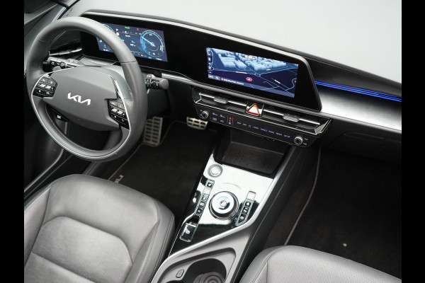 Kia Niro 1.6 GDi ExecutiveLine Plug In Hybrid 182pk Dealer O.H. PHEV | Schuif-/Kanteldak | Head Up | Adaptive Cruise | Camera | Lederen Sportstoelen Memory & Ventilatie | Harman & Kardon | Stoel & Stuur Verwarmd | Apple Carplay