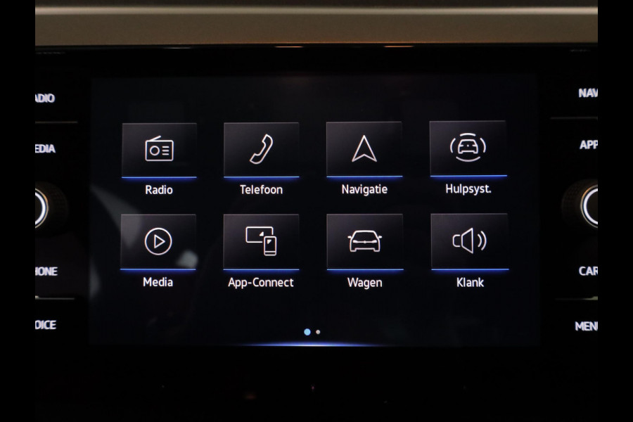 Volkswagen Polo 1.0 TSI R-Line Edition 95 pk | Airco | Parkeersensoren | Adaptieve cruise control | Licht- en zicht pakket | R-Line exterieur |