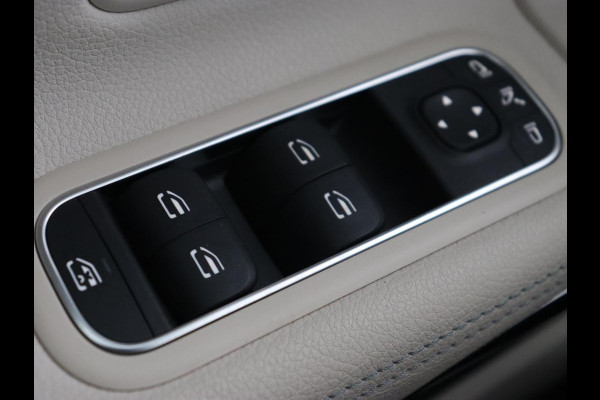 Mercedes-Benz CLA-Klasse 250e Luxury Line | Leder | Trekhaak | Carplay | Stoelverwarming | Widescreen | Camera | Stuurverwarming | Navigatie | Park Assist | Cruise control | PHEV | Plug In