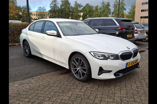 BMW 3-serie 318d Aut. 150pk Executive Ed. | Navi | Virtual Cockpit | LED