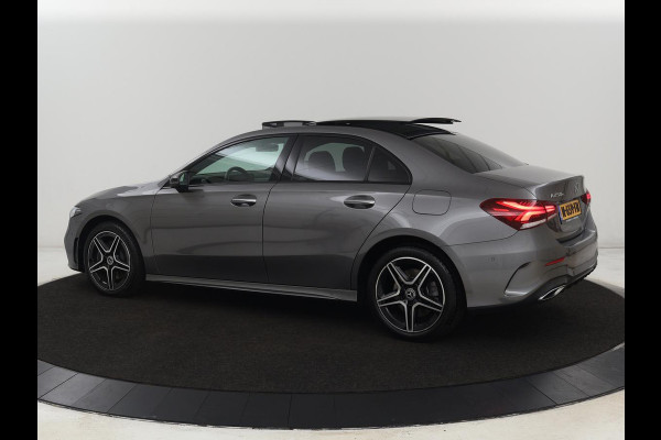 Mercedes-Benz A-Klasse 250e AMG Limited | Panoramadak | Matrix LED | Keyless | Stoelverwarming | Memory | Camera | Navigatie | Leder/Alcantara | Sfeerverlichting | Park Assist | PHEV | Plug In