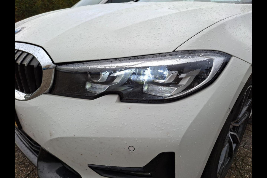 BMW 3-serie 318d Aut. 150pk Executive Ed. | Navi | Virtual Cockpit | LED