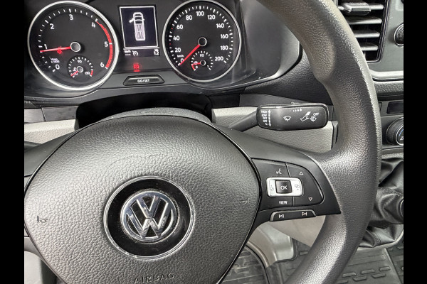 Volkswagen Crafter 35 2.0 TDI 141PK Euro 6 L3H3 CarPlay/cruise/camera/trekhaak