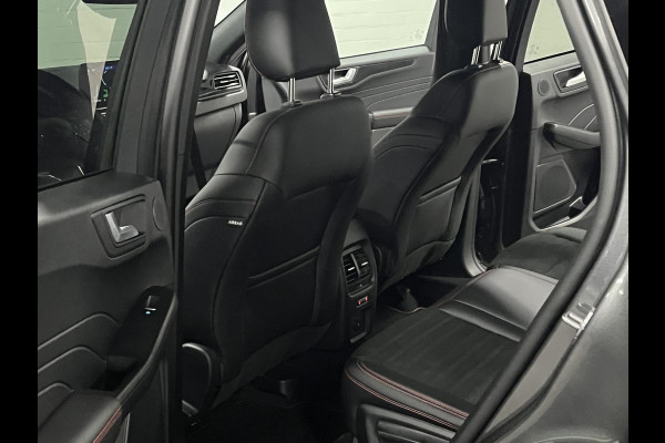 Ford Kuga 1.5 EcoBoost ST-Line X *1800 kg Trekgewicht* | Open dak | Trekhaak | Adapt. cruise control | Carplay | Stuur-/Stoelverwarming