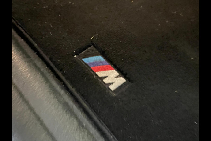 BMW 1-serie 118i Edition M Sport Shadow CARPLAY High Executive