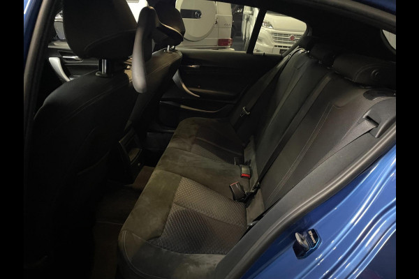 BMW 1-serie 118i Edition M Sport Shadow CARPLAY High Executive