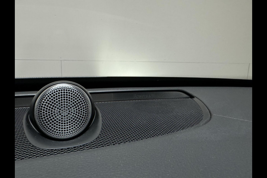 Volvo XC90 2.0 T8 Recharge AWD R-Design Pano B&W Luchtvering Trekh. Massage