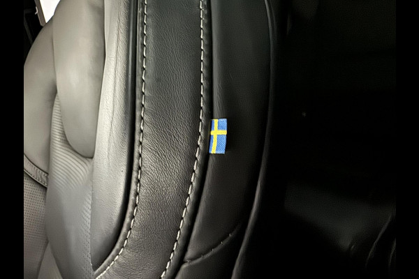 Volvo XC90 2.0 T8 Recharge AWD R-Design Pano B&W Luchtvering Trekh. Massage