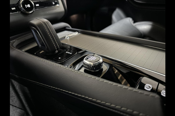 Volvo XC90 2.0 T8 Recharge AWD R-Design Pano B&W Luchtvering Trekh. Massage