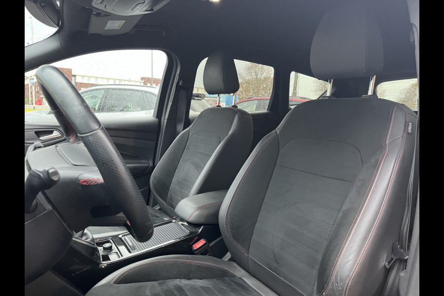 Ford Kuga 1.5 EcoBoost ST Line 150pk/110kW 6-bak | E-Trekhaak | Bi-Xenon | Dodehoek | Camera |
