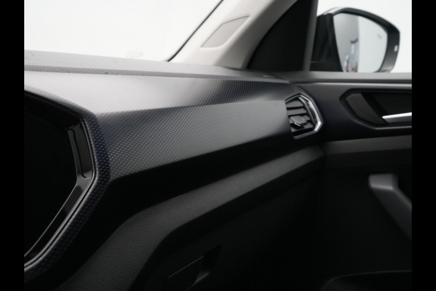 Volkswagen T-Cross 1.0 TSI 115pk DSG Life Navigatie Acc Clima Camera Side assist 126