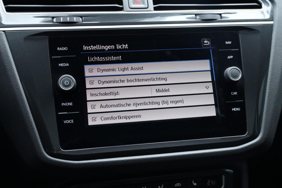 Volkswagen Tiguan 2.0 TSI 4Motion R Line Automaat | Pano | Virtual | CarPlay | Acc | 360 camera | Stoel + Stuurverwarming | Led | HUD |