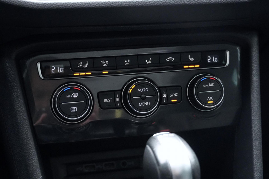 Volkswagen Tiguan 2.0 TSI 4Motion R Line Automaat | Pano | Virtual | CarPlay | Acc | 360 camera | Stoel + Stuurverwarming | Led | HUD |